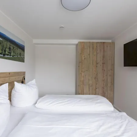 דירה Cosy In Near Bobsleigh Track